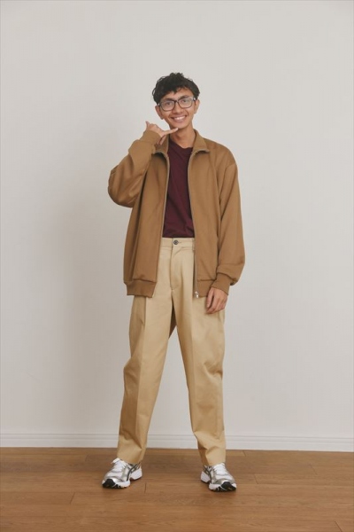 UNIVERSAL PRODUCTS COTTON 1TUCK TROUSERS｜ジャッカロープ［JACKALOPE］